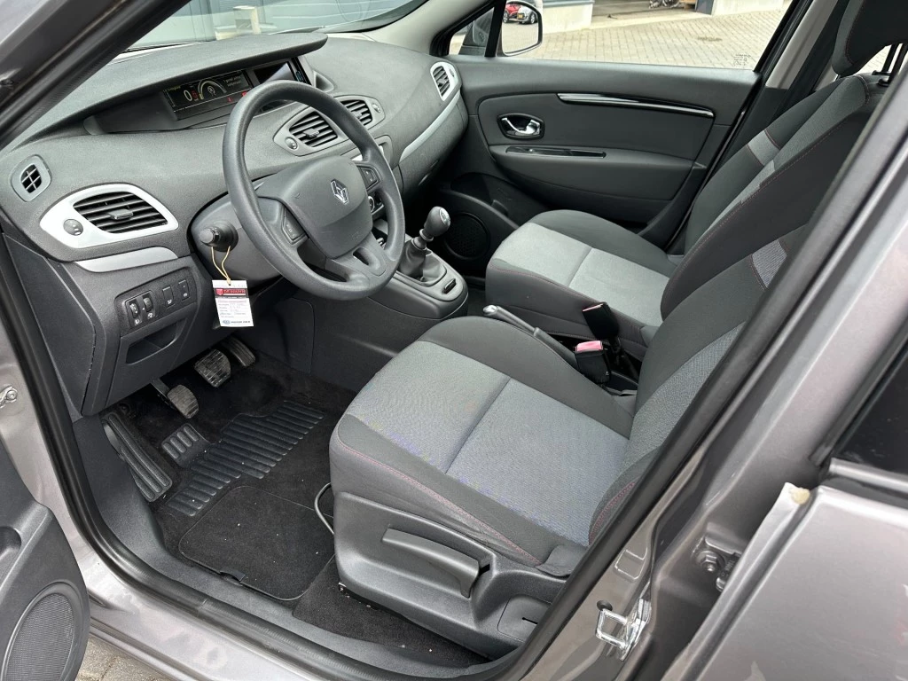 Renault Grand Scénic – foto 14