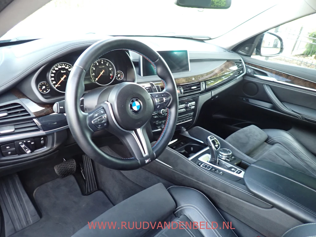 BMW X6 – foto 11