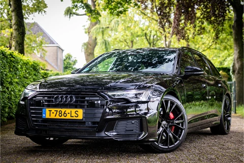 Audi A6 Avant 55 TFSI e Quattro S Line Matrix Led Panorama 21" ACC Trekhaak