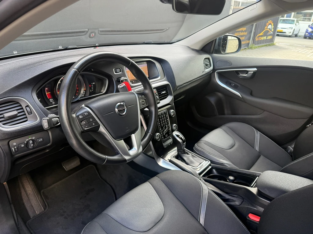 Volvo V40 – foto 10
