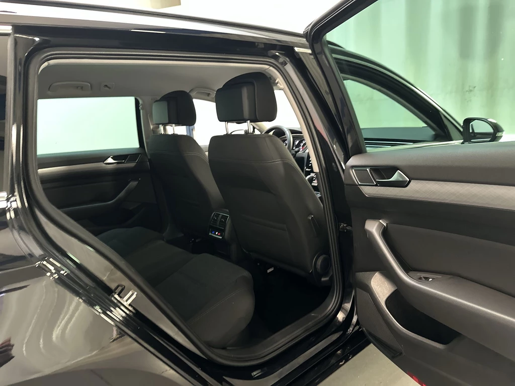 Volkswagen Passat – foto 19