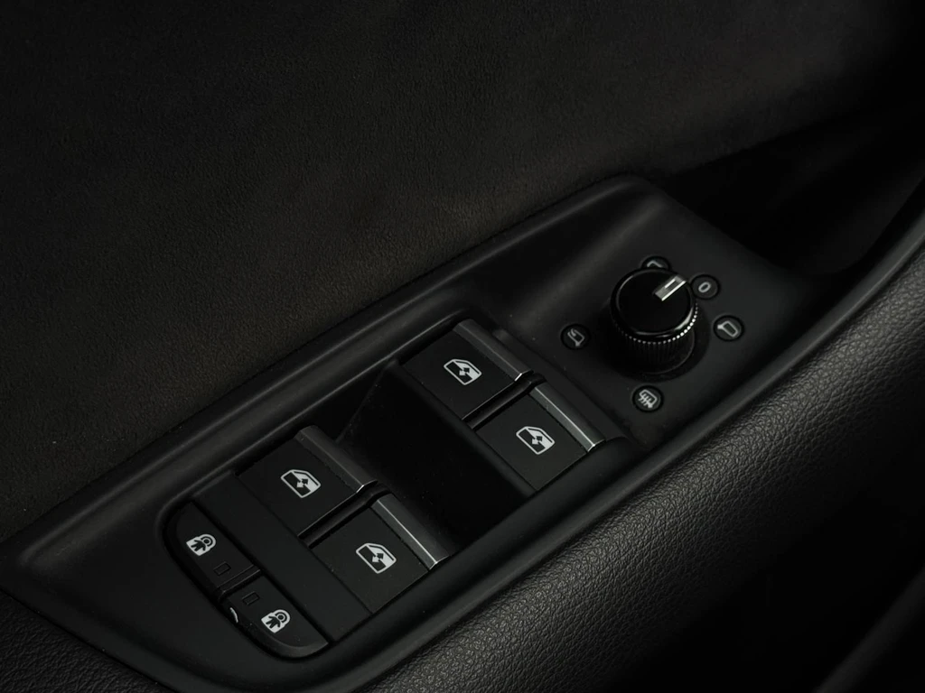 Audi Q8 – foto 34