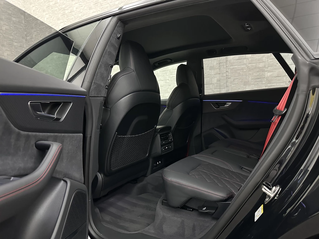 Audi Q8 – foto 9