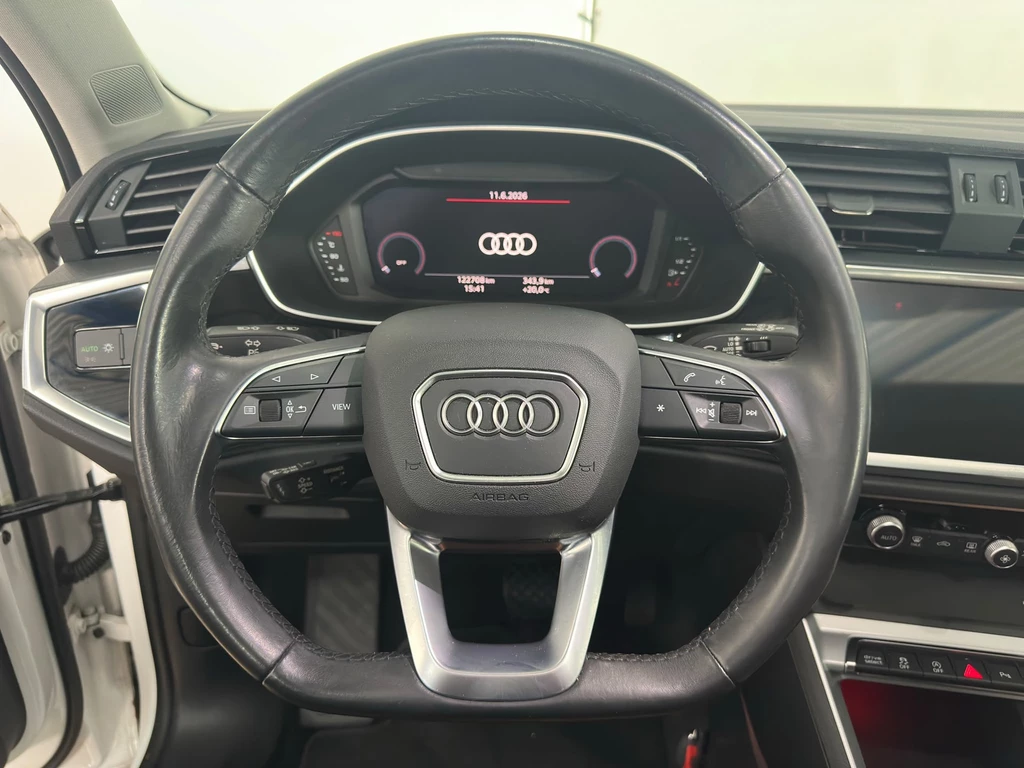 Audi Q3 – foto 12