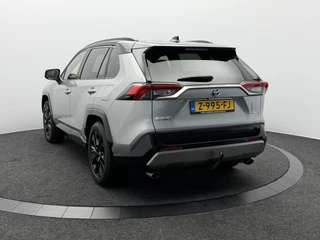 Toyota RAV4 – thumbnail 3