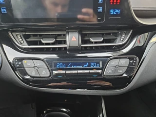 Toyota C-HR – thumbnail 29