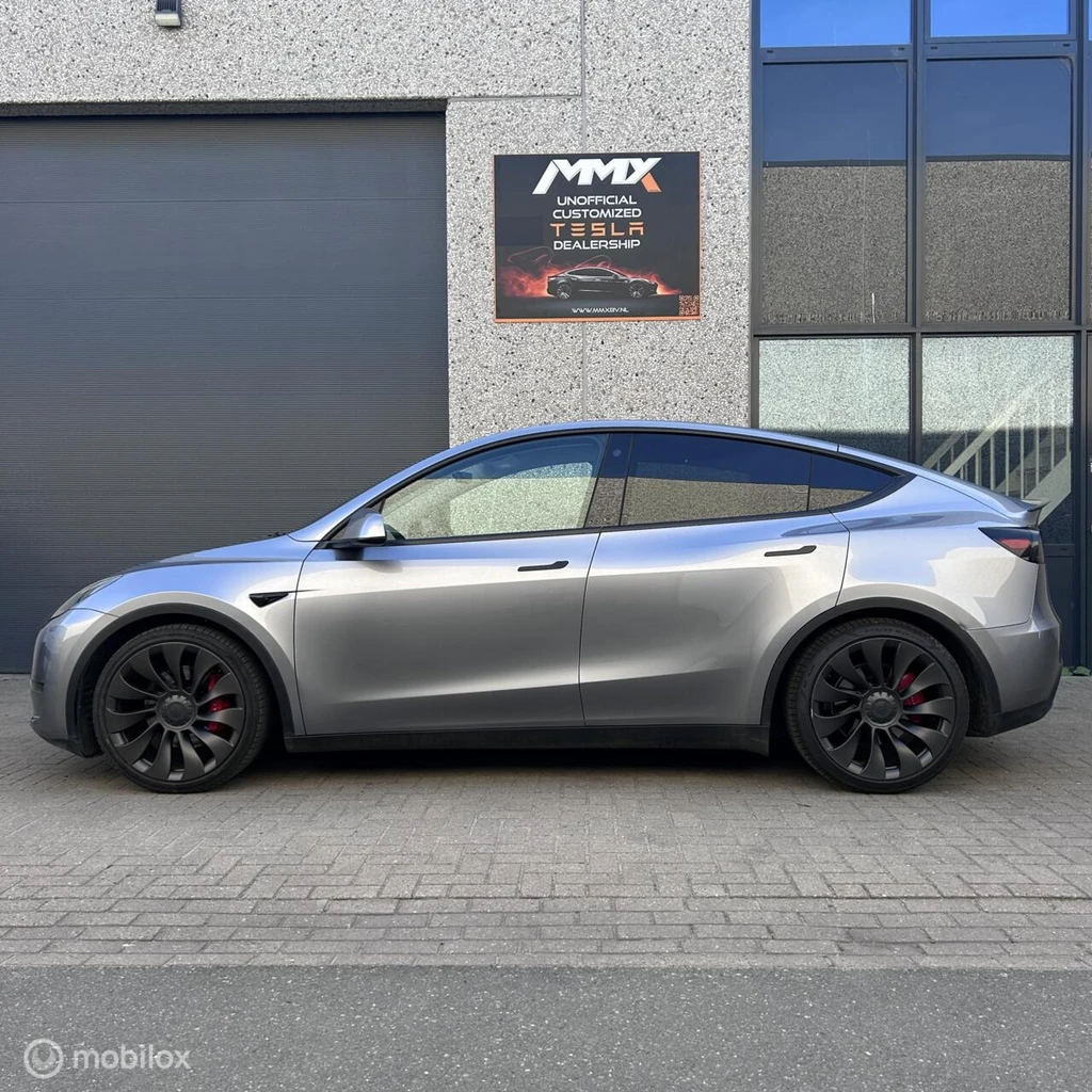 Tesla Model Y – foto 2