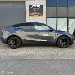 Tesla Model Y – thumbnail 6