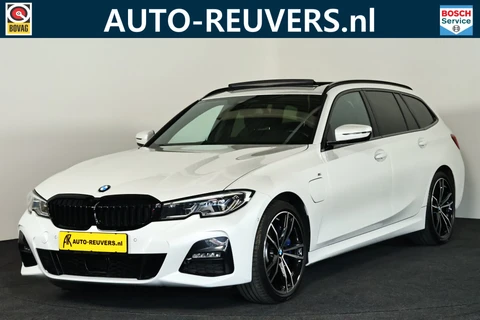 BMW 3 Serie 330e M-Sport Pro Panorama / Opendak / Pilot assist / Harmankardon / HUD