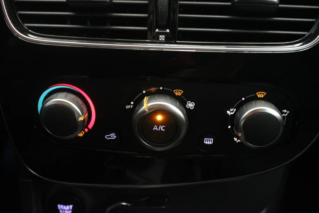 Renault Clio – foto 13