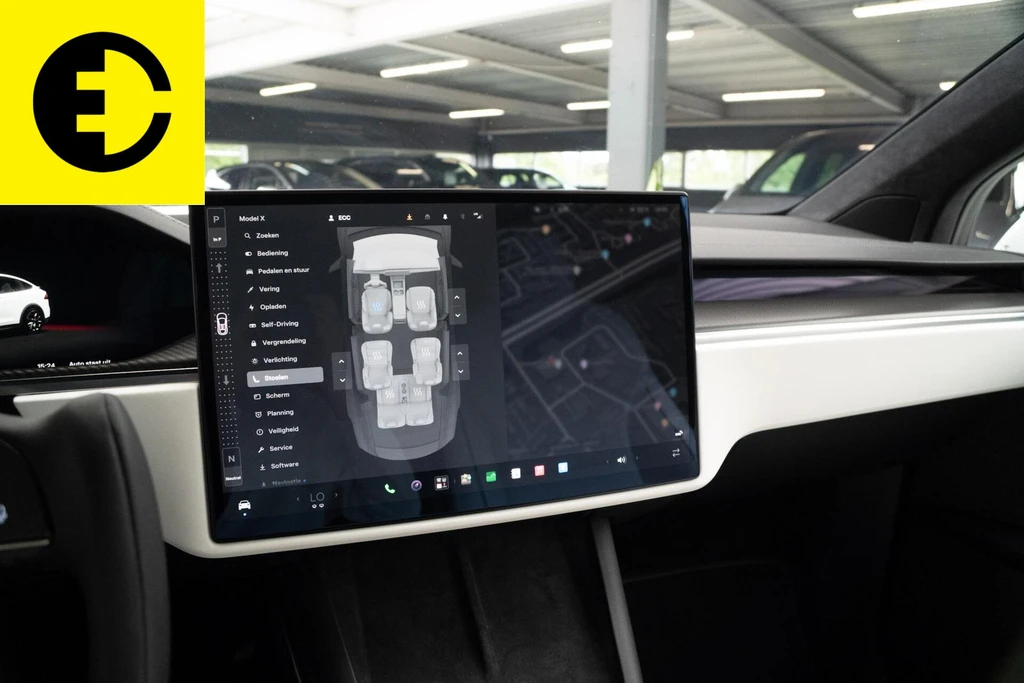 Tesla Model X – foto 32