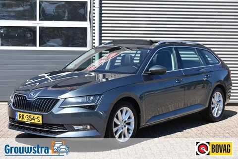 Škoda Superb COMBI 1.4 TSI DSG7 STYLE BUSINESS / P.DAK / EL. STOELEN / CANTON