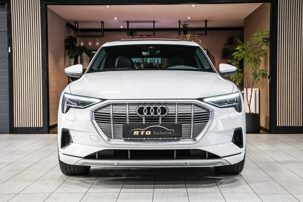 Audi e-tron – foto 11