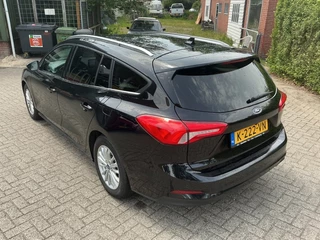 Ford Focus – thumbnail 3