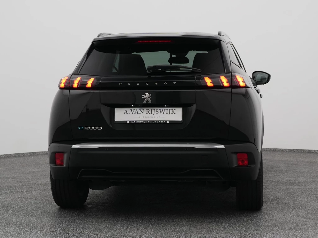 Peugeot e-2008 – foto 8