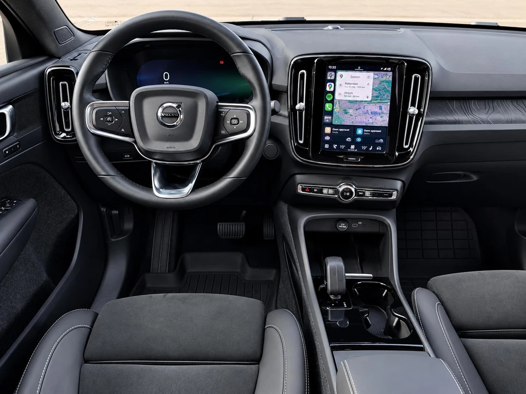 Volvo C40 – foto 11