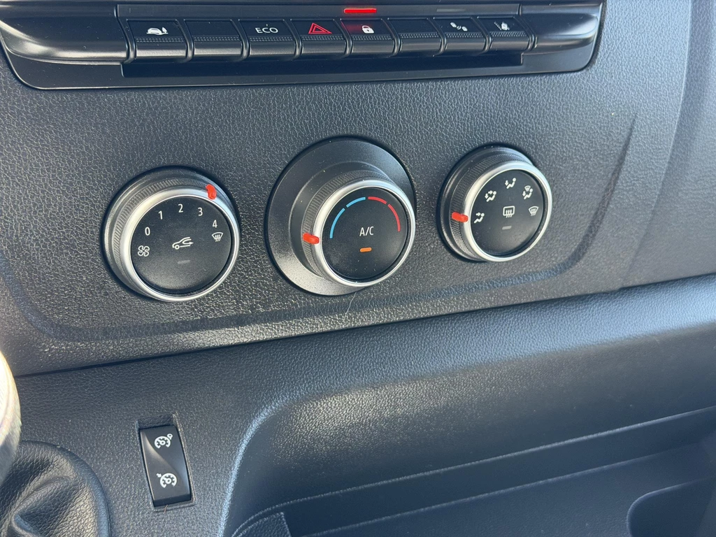 Renault Master – foto 22