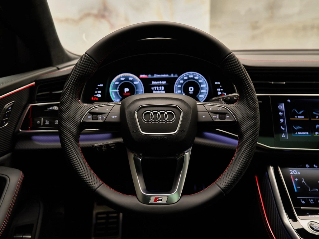 Audi Q8 – foto 15