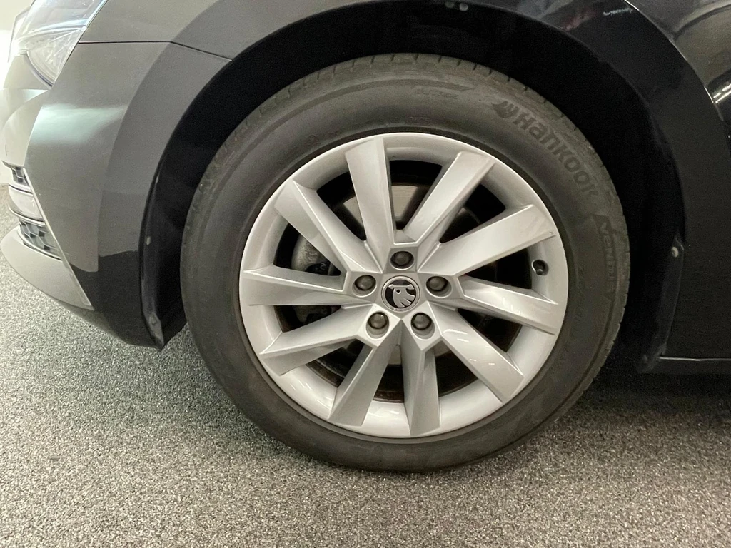 Škoda Superb – foto 25