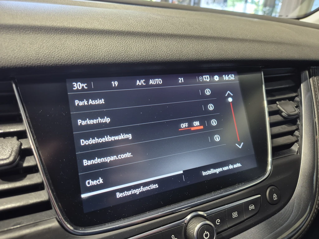 Opel Grandland X – foto 18