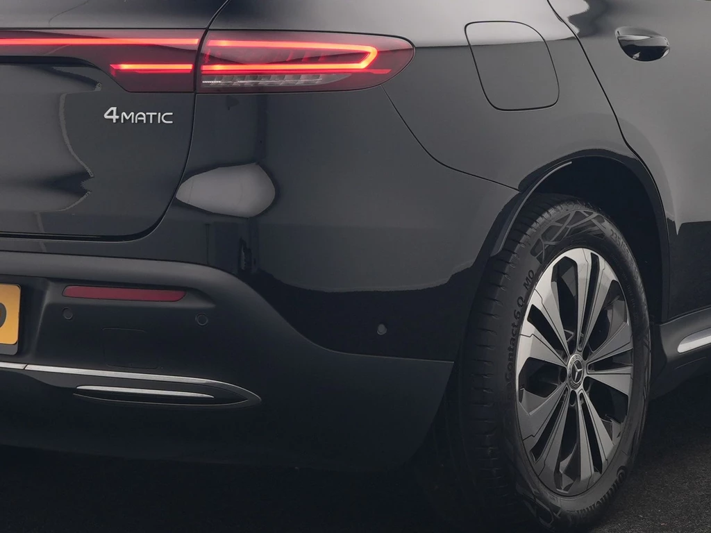 Mercedes-Benz EQC – foto 19