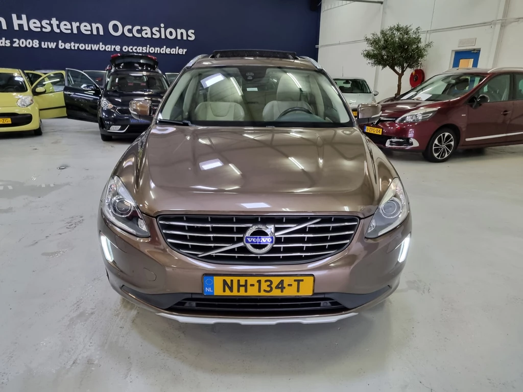 Volvo XC60 – foto 8