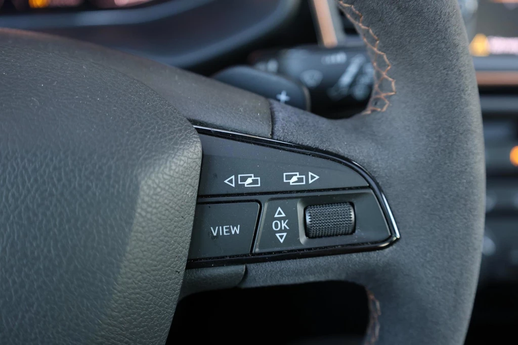 SEAT Leon – foto 16