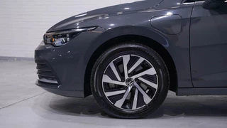 Volkswagen Golf – thumbnail 12