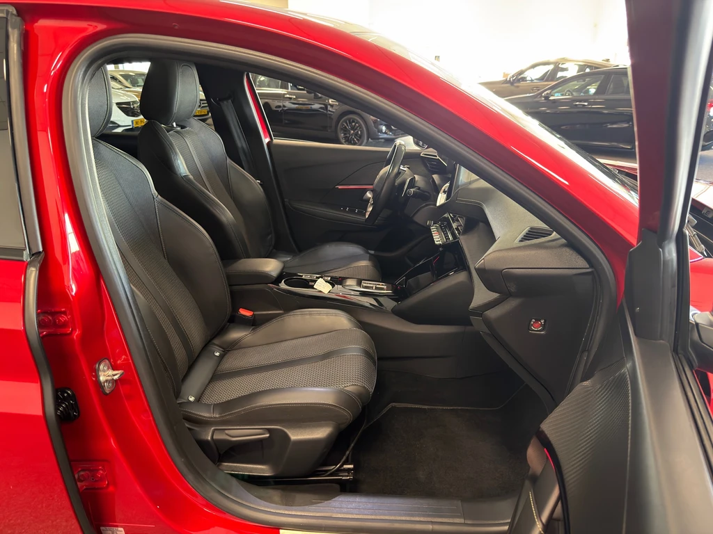Peugeot 208 – foto 15