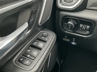 Dodge Ram 1500 – thumbnail 31