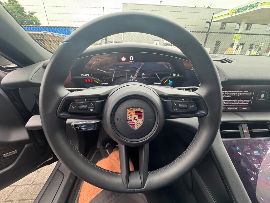 Porsche Taycan – foto 27
