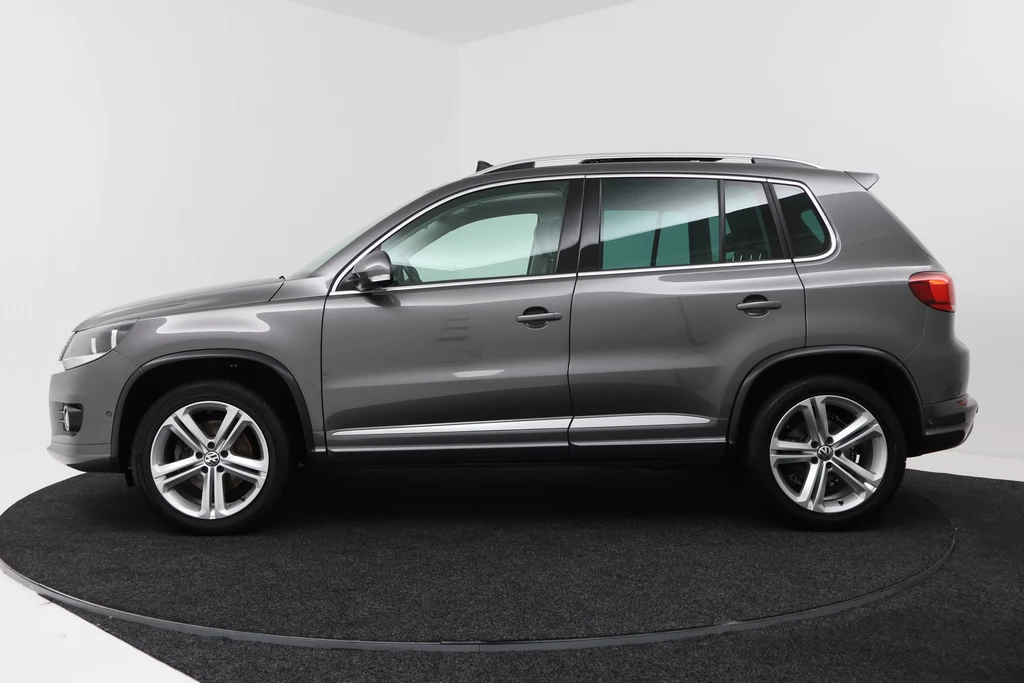 Volkswagen Tiguan – foto 2