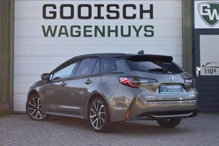 Toyota Corolla Touring Sports – thumbnail 2