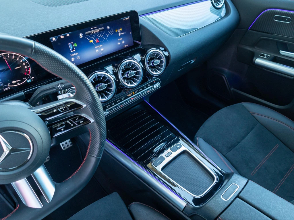 Mercedes-Benz GLA – foto 17