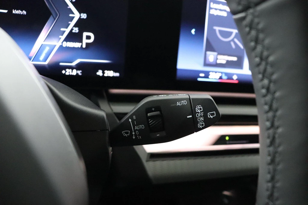 BMW i5 – foto 28