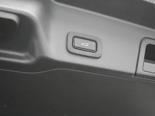 Land Rover Range Rover Evoque – thumbnail 35