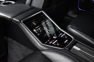Porsche Panamera – thumbnail 33