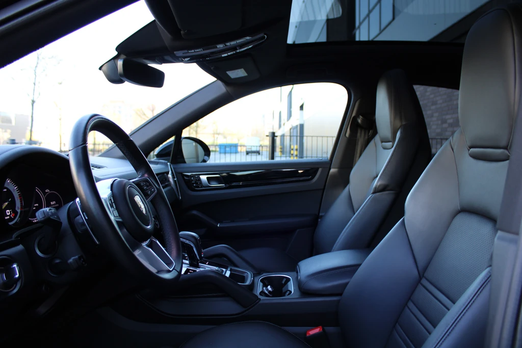 Porsche Cayenne – foto 23