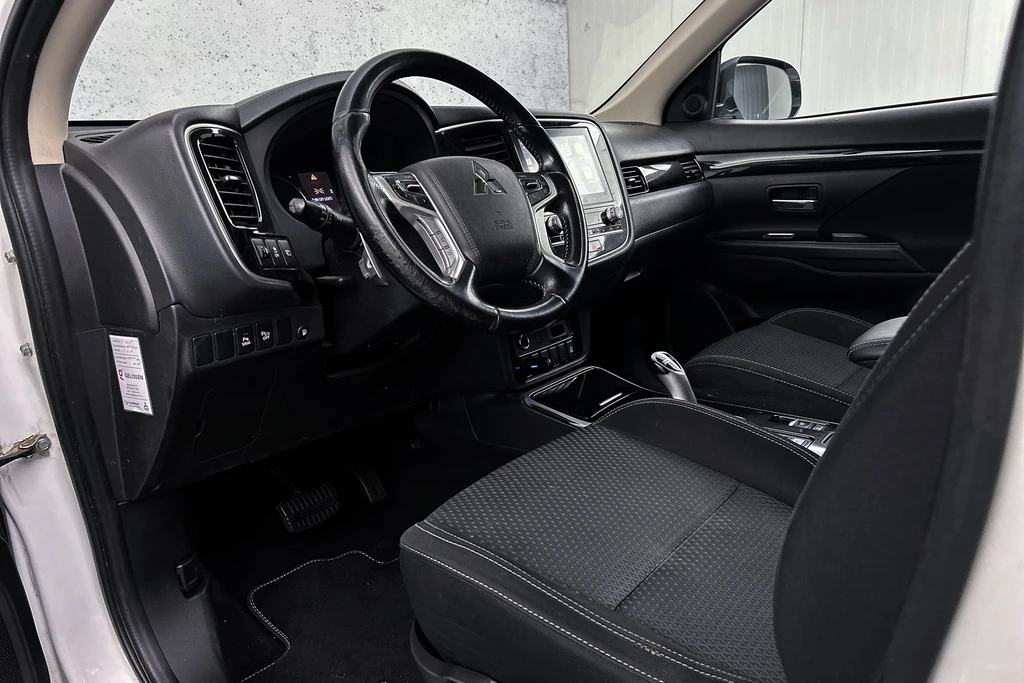 Mitsubishi Outlander – foto 23