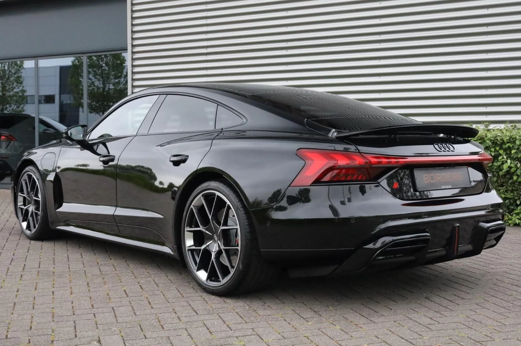Audi e-tron GT – foto 5