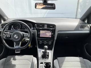Volkswagen Golf – thumbnail 43