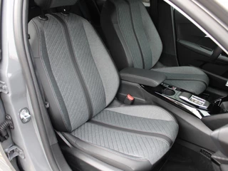 Peugeot 208 – thumbnail 13
