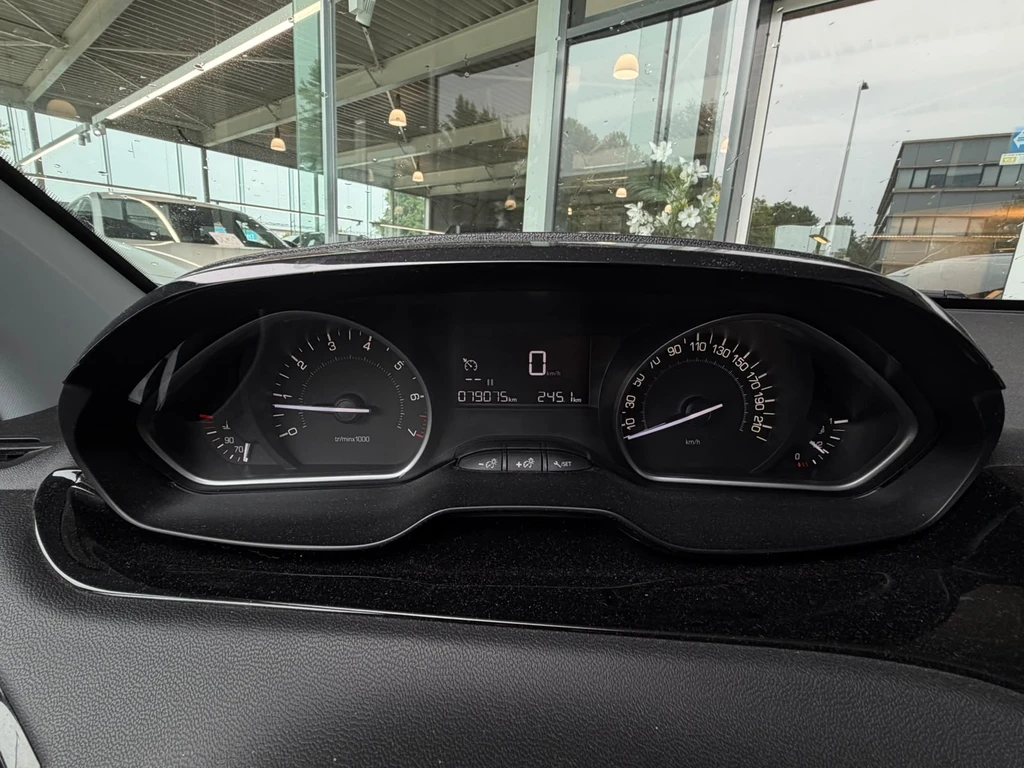 Peugeot 208 – foto 5