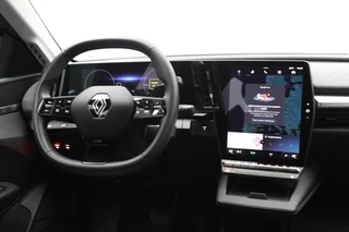 Renault Megane E-Tech – thumbnail 12