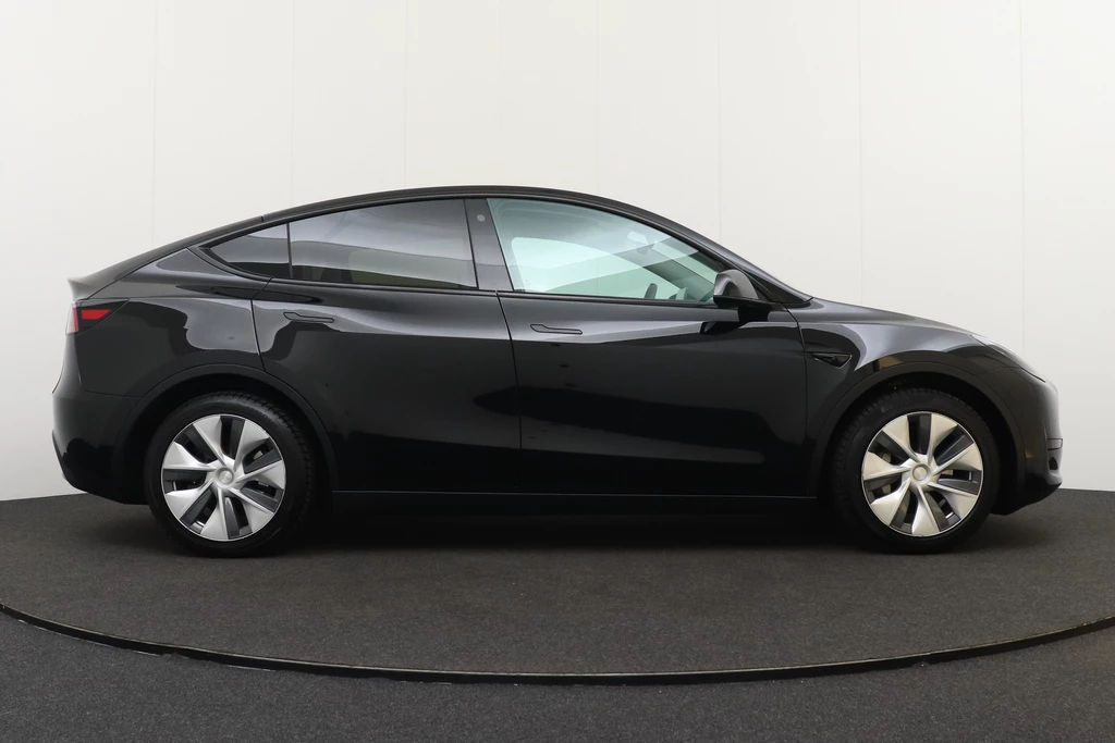 Tesla Model Y – foto 5