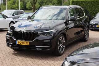 BMW X5 – thumbnail 1