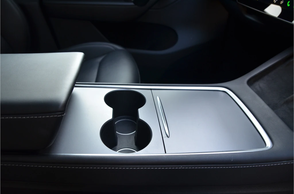 Tesla Model Y – foto 9
