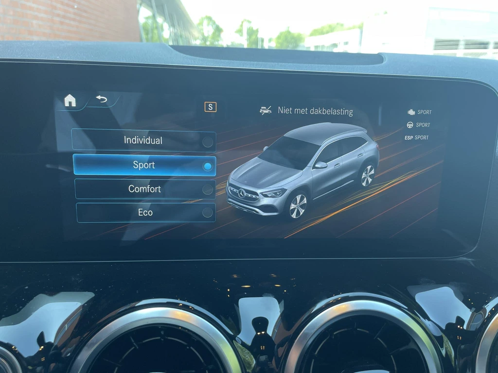 Mercedes-Benz GLA – foto 18