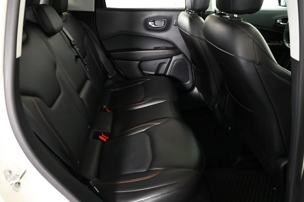 Jeep Compass – foto 16