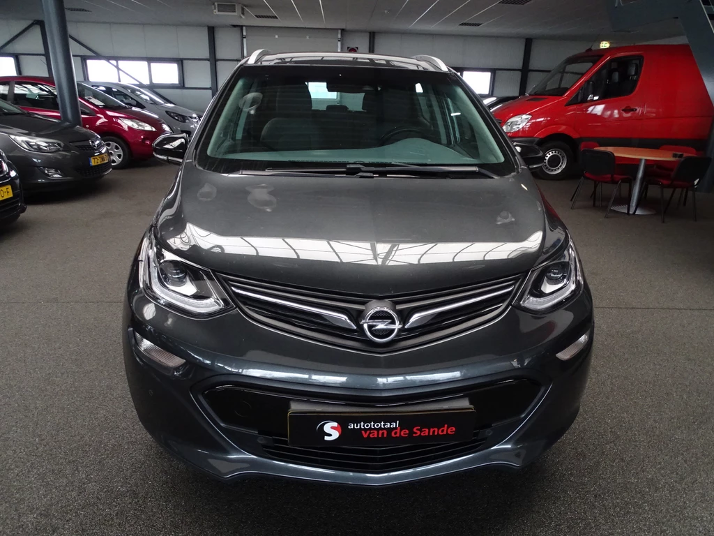 Opel Ampera-e – foto 7